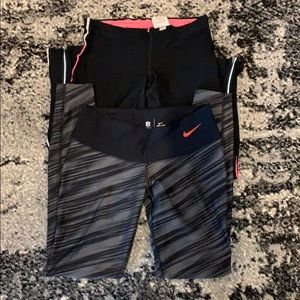 Set of 2 Nike Leggings, size S